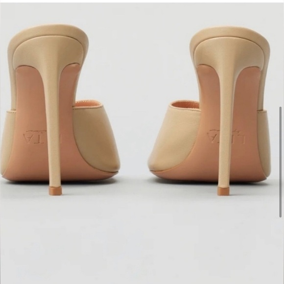 New LITA By CIARA Solid Square Toe Mule Slide Sandals in Sand Italian Leather - Picture 3 of 3